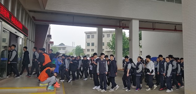 01.jpg
