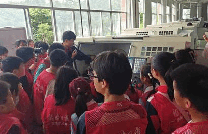 说明: f54ef5ffb92e5b2307f98b13b713afa
