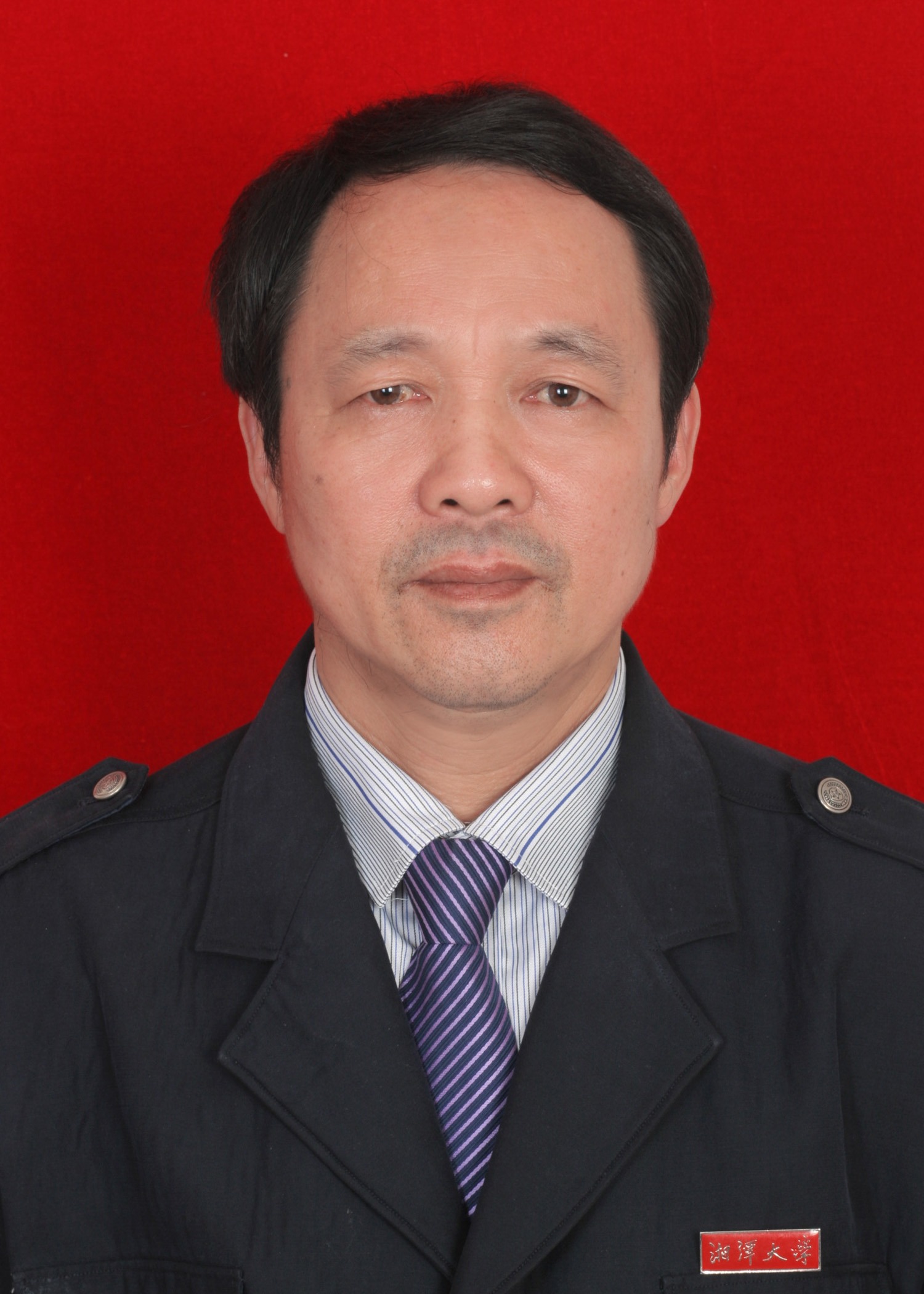 李正洪