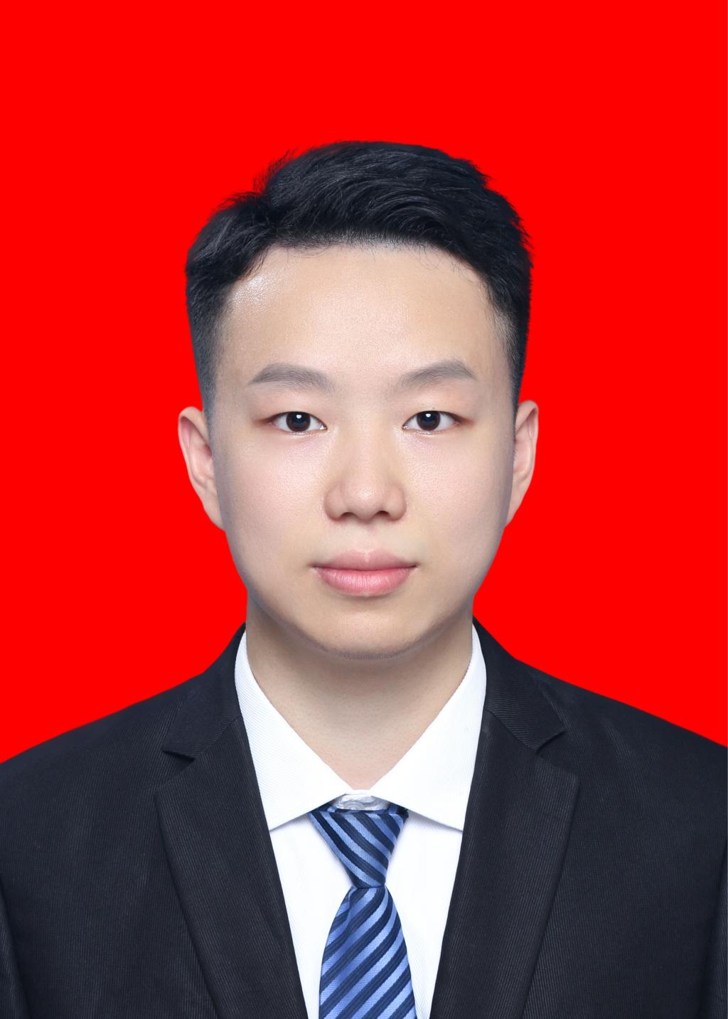 张鑫宇